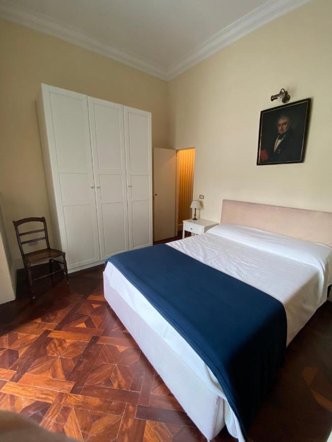 Royal Apartment In San Domenico Maggiore Naples Luaran gambar